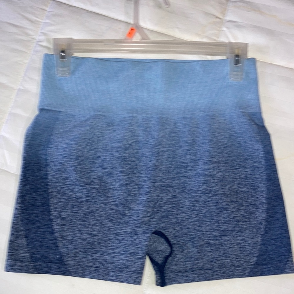 Victoria Secret seamless workout shortie shorts!